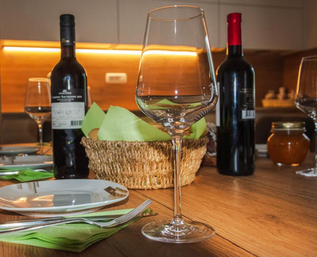 Hisa Bohinc Z Wellnessom Holiday home